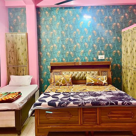 Trilok Residency - Dashashwamedh Varanasi Exteriör bild