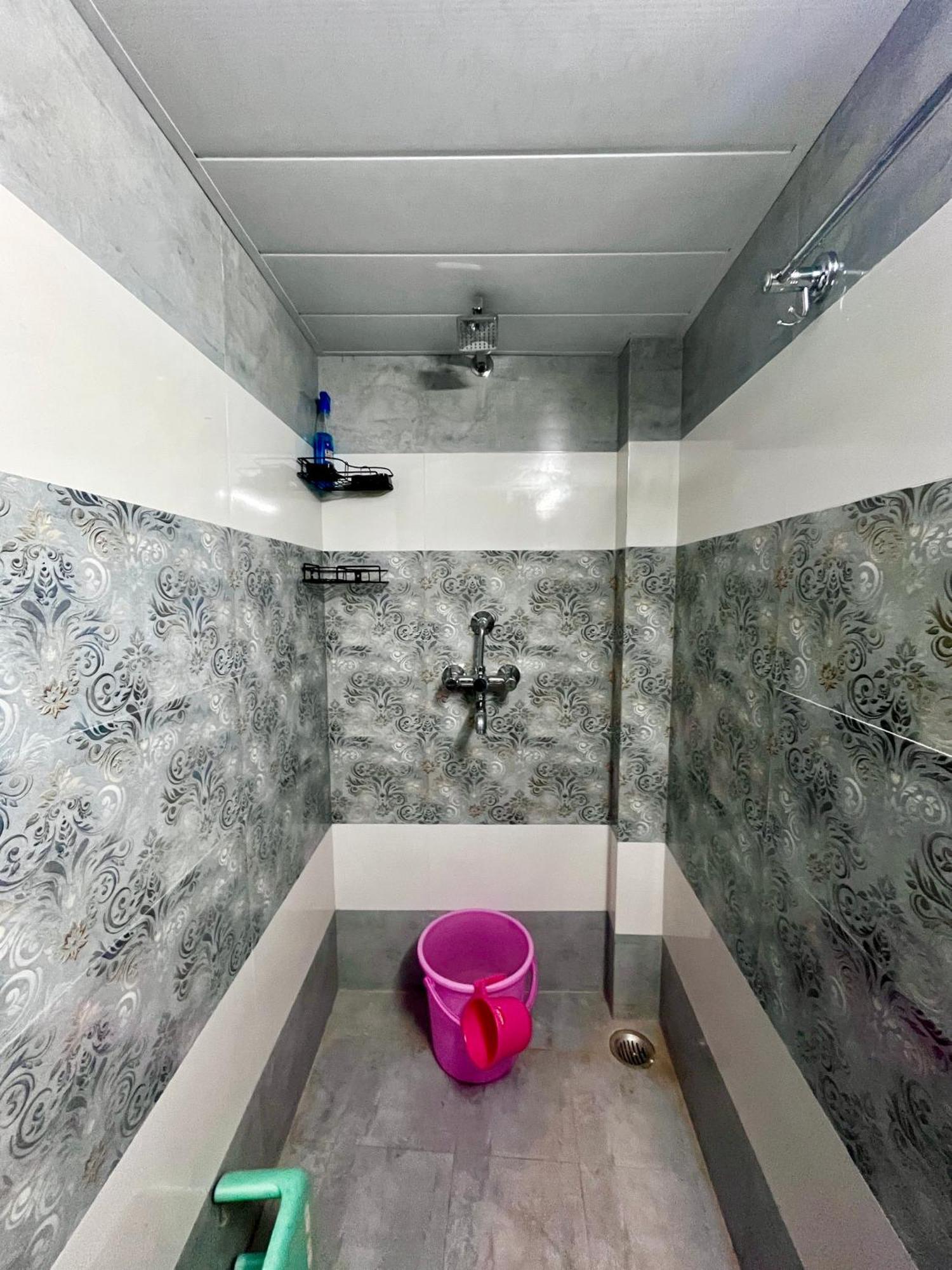 Trilok Residency - Dashashwamedh Varanasi Exteriör bild
