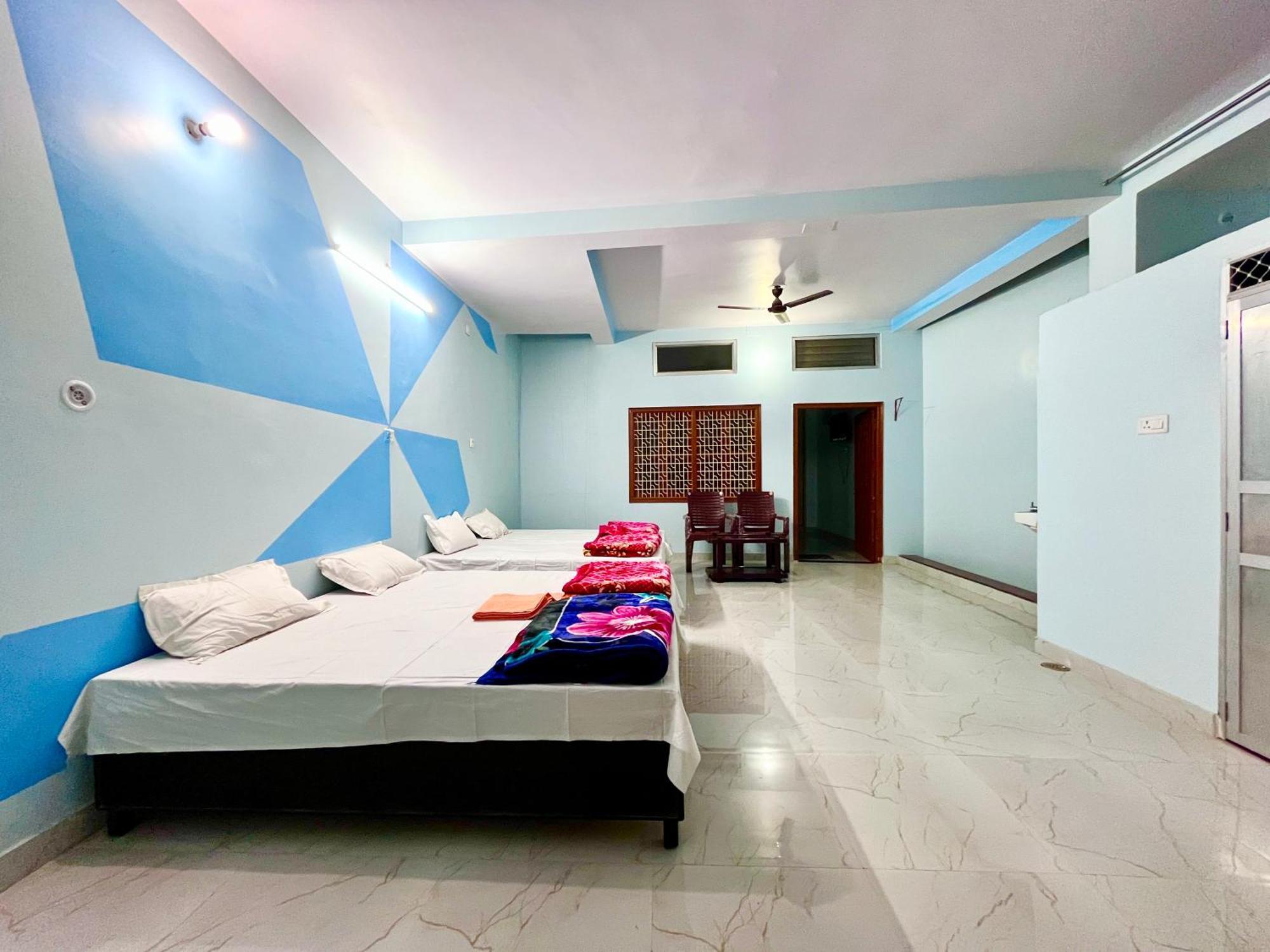Trilok Residency - Dashashwamedh Varanasi Exteriör bild