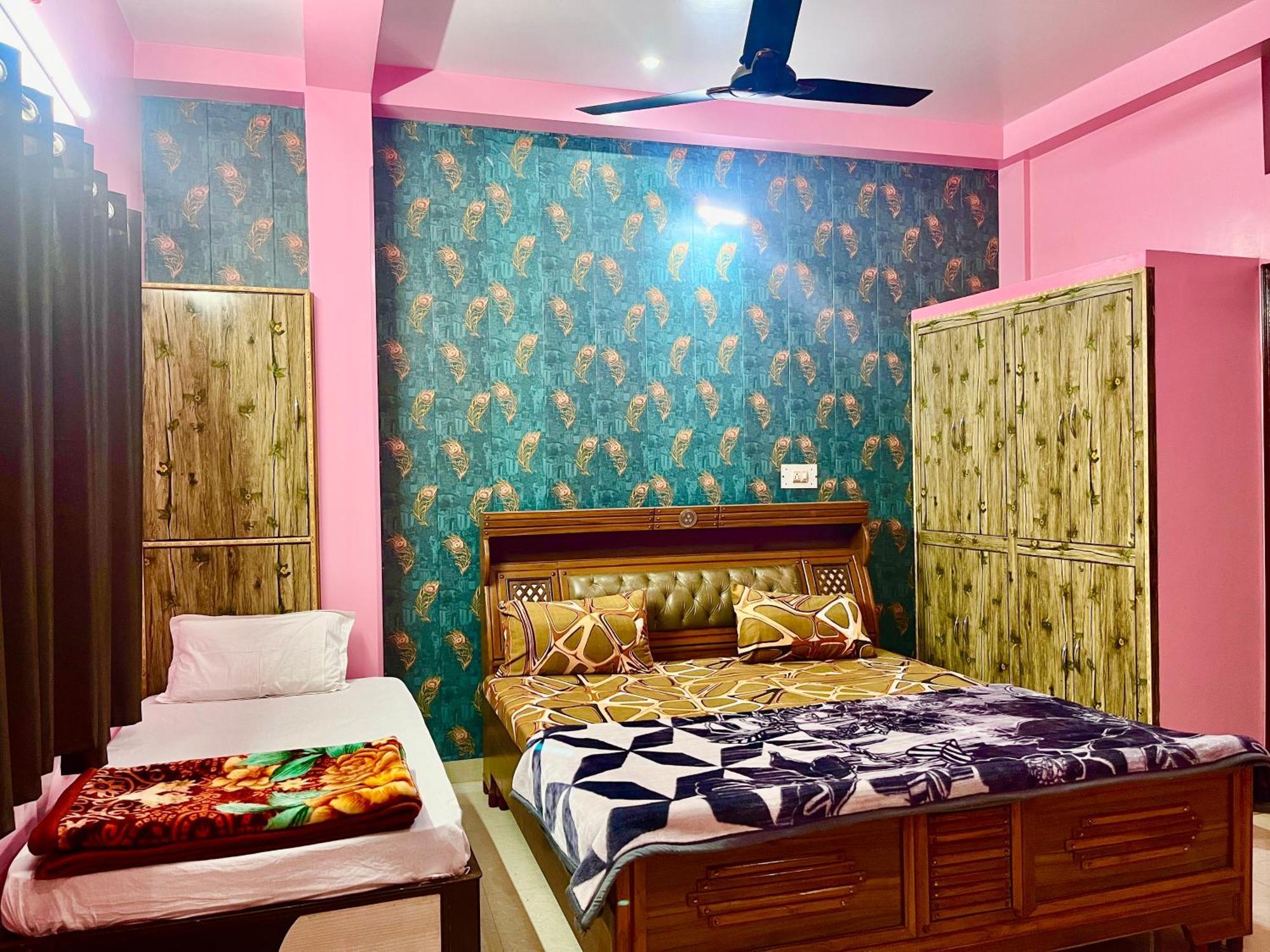 Trilok Residency - Dashashwamedh Varanasi Exteriör bild