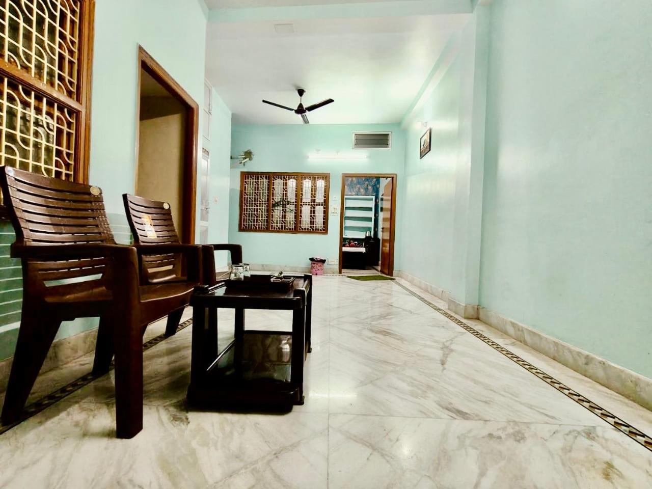 Trilok Residency - Dashashwamedh Varanasi Exteriör bild